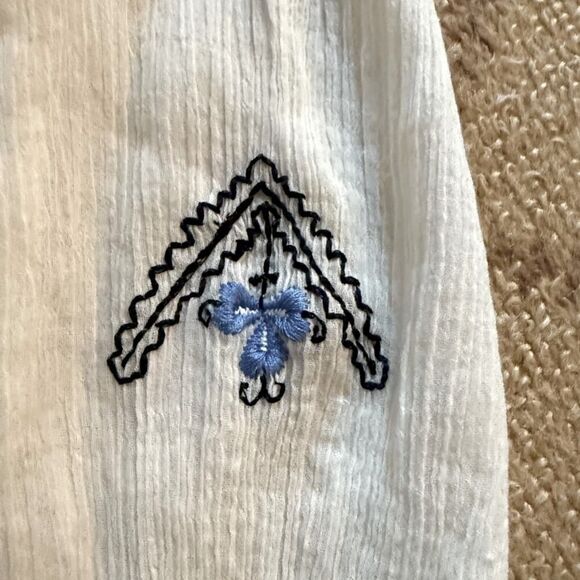 Joie white guazy tunic cover up with blue embroidery detail NWOT XS - Picture 10 of 13